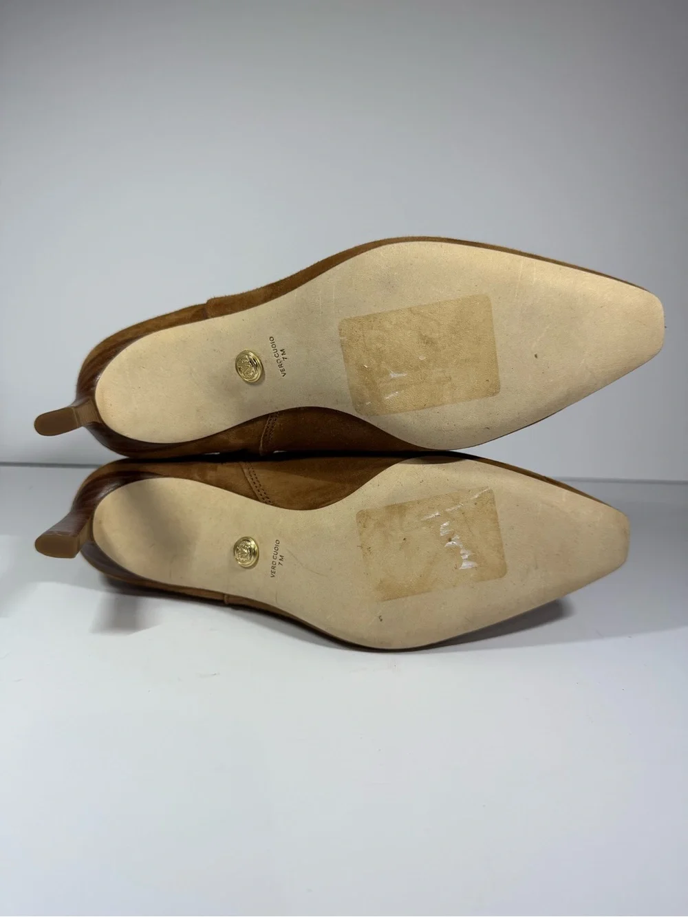 Veronica beard Women’s Tan Suede Ankle Boots - Classic Low Heel size 7